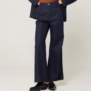 ROLLA'S Studio Flare Jean in Stay Blue Size 33